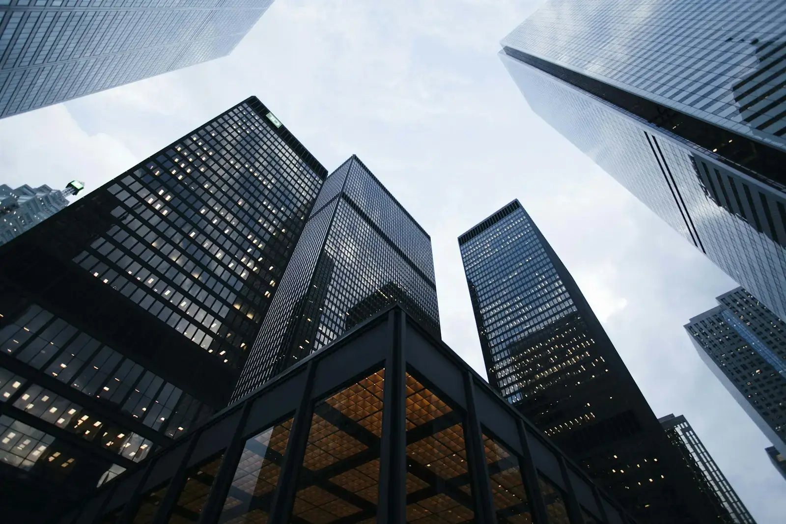 Fachada de edifício corporativo
